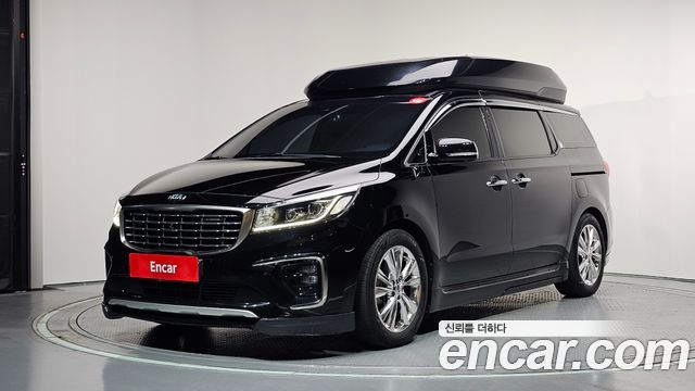 Kia Carnival — exterior