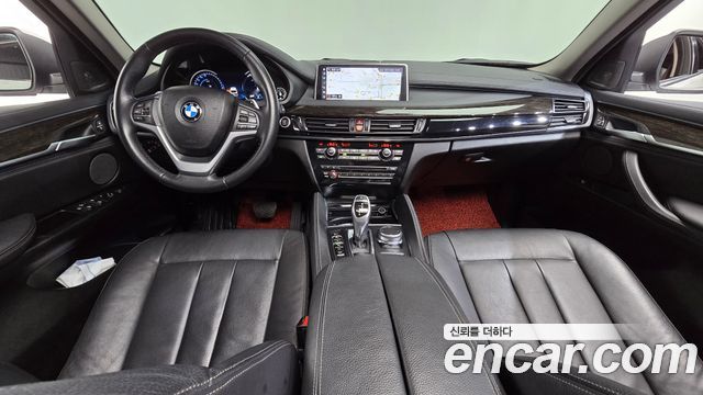 BMW X6 — interior