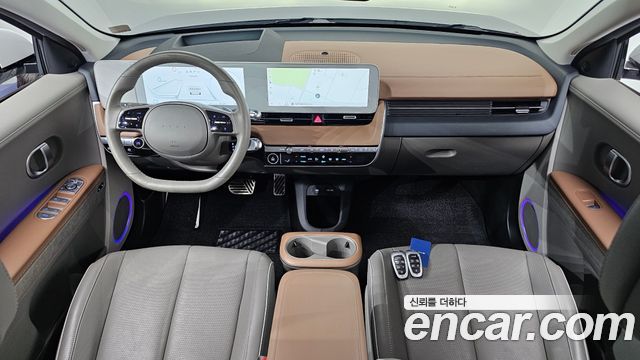 Hyundai IONIQ 5 — interior