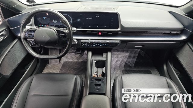 Hyundai IONIQ 6 — interior
