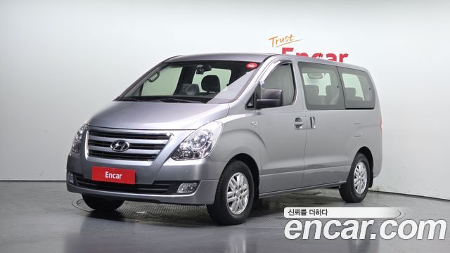 Hyundai Starex