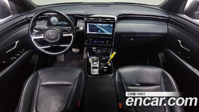 Hyundai Tucson — interior