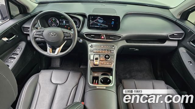 Hyundai Santa Fe — interior