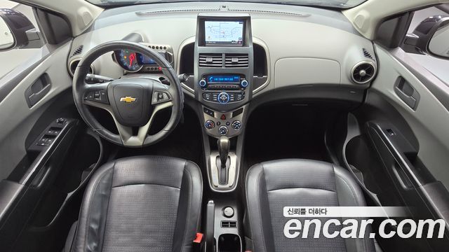 Chevrolet Korea Aveo — interior