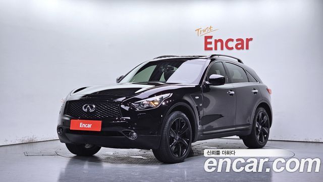 Infiniti QX70 — exterior