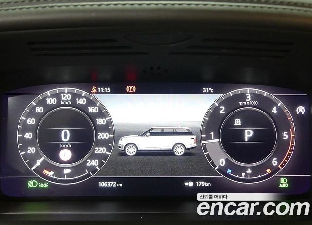 Land Rover Range Rover — interior