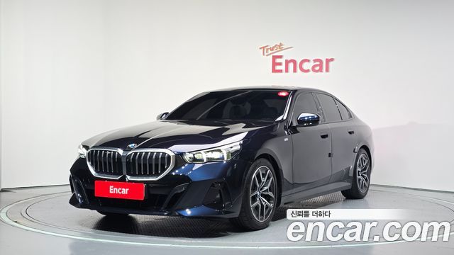 BMW 5 Series — exterior