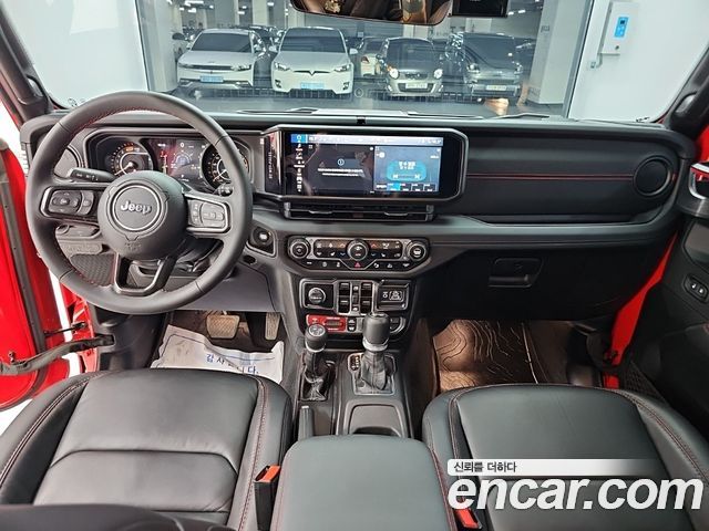 Jeep Wrangler — interior