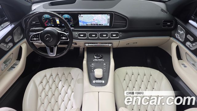 Mercedes-Benz GLS-Class — interior