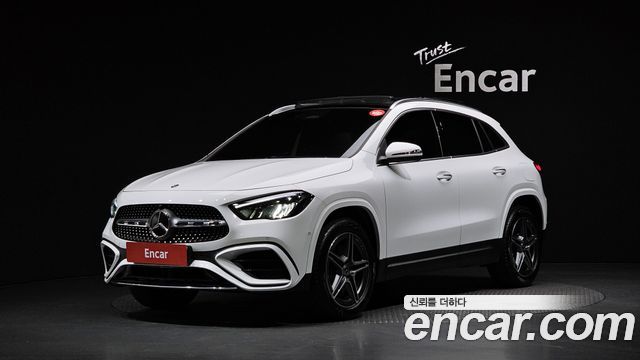 Mercedes-Benz GLA-Class — exterior