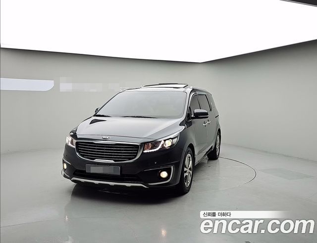 Kia Carnival — exterior