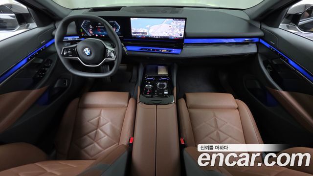 BMW 5 Series — interior