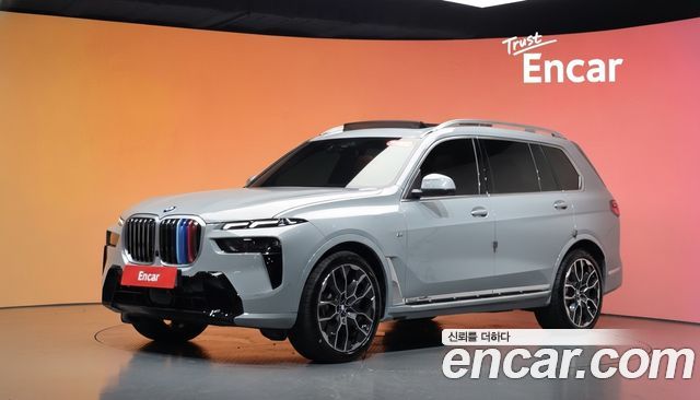 BMW X7 — exterior