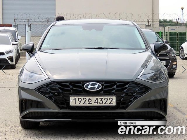 Hyundai Sonata — exterior