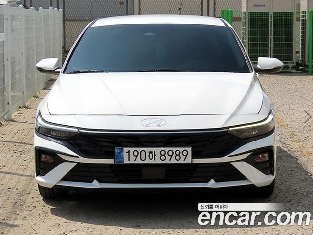Hyundai Avante — exterior