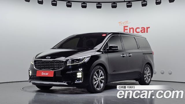 Kia Carnival — exterior