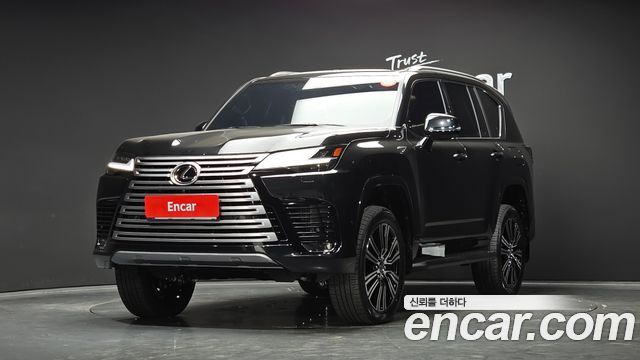 Lexus LX — exterior