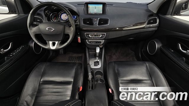 Renault Korea SM3 — interior