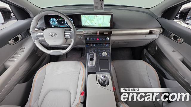 Hyundai Nexo — interior