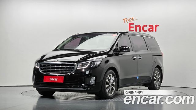 Kia Carnival — exterior