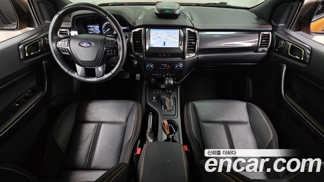 Ford Ranger — interior