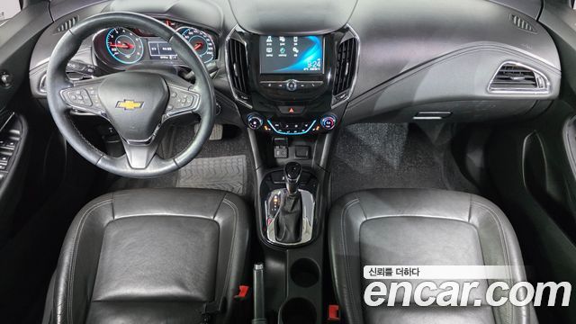 Chevrolet Korea Cruze — interior