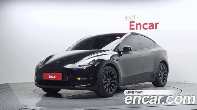 Tesla Model Y — exterior
