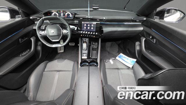 Peugeot 508 — interior