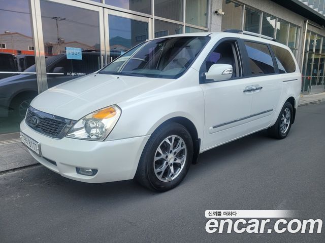 Kia Carnival — exterior