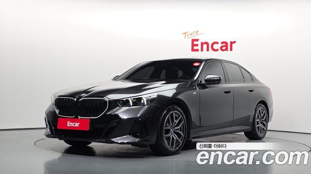 BMW 5 Series — exterior
