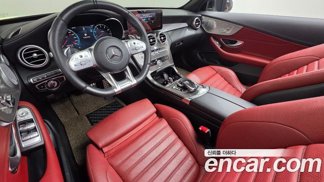 Mercedes-Benz C-Class — interior