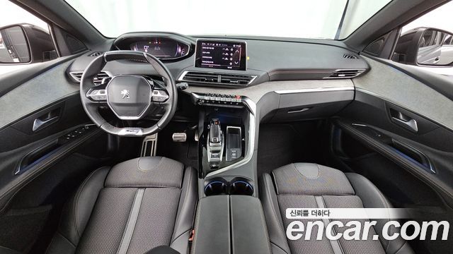 Peugeot 3008 — interior