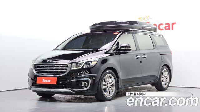 Kia Carnival — exterior