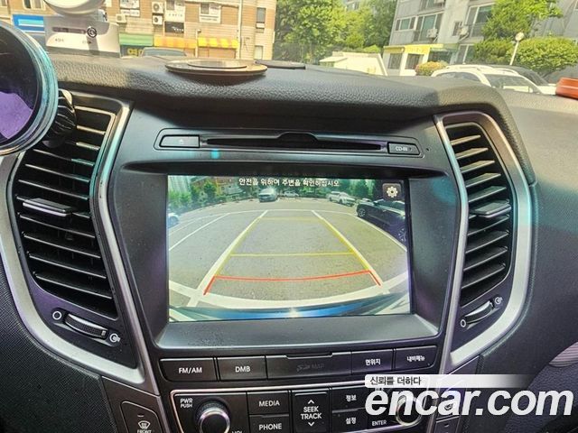 Hyundai Maxcruz — interior