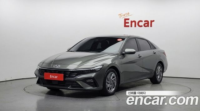Hyundai Avante — exterior