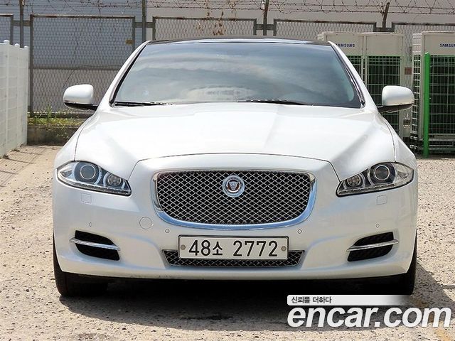 Jaguar XJ — exterior