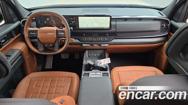 Kia Tasman — interior
