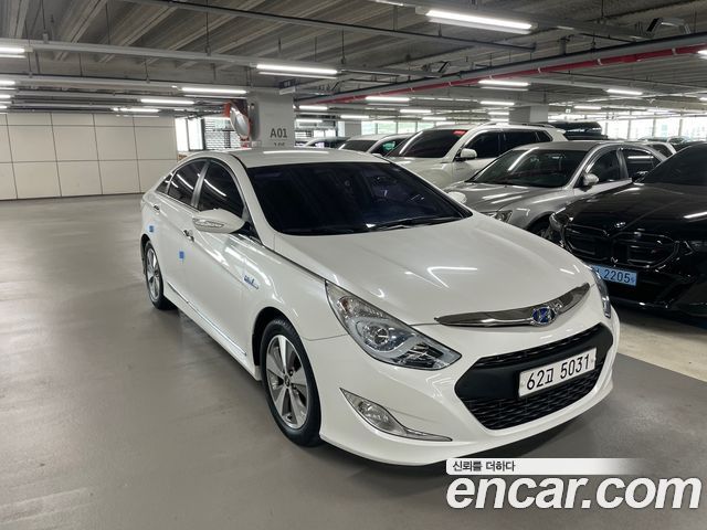 Hyundai Sonata — exterior