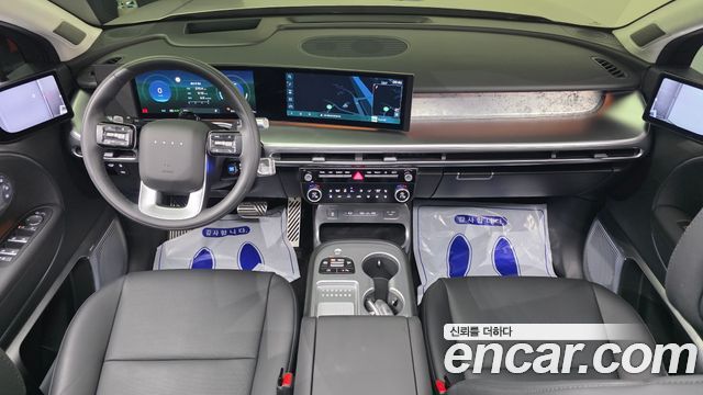 Hyundai IONIQ 9 — interior
