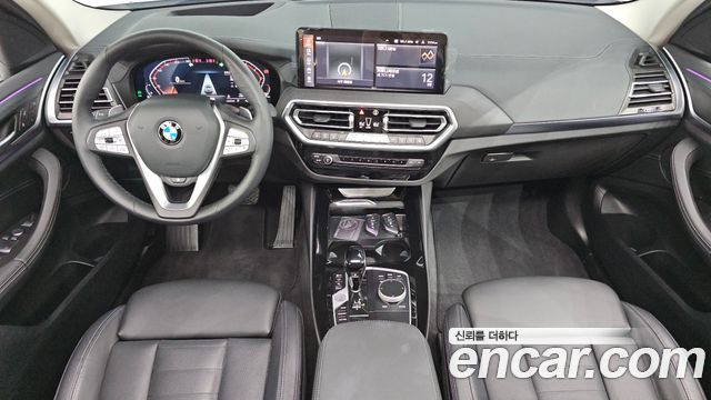 BMW X3 — interior