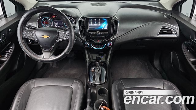 Chevrolet Korea Cruze — interior