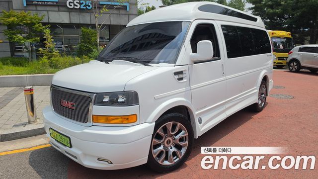 GMC Savana