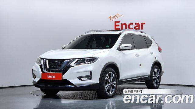 Nissan X-Trail — exterior