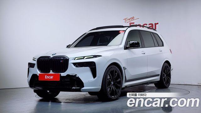BMW X7 — exterior