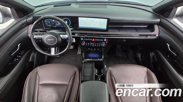 Hyundai Tucson — interior