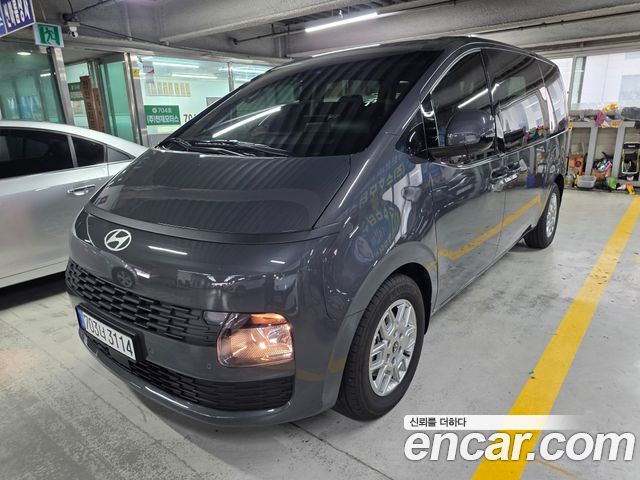 Hyundai Staria — exterior