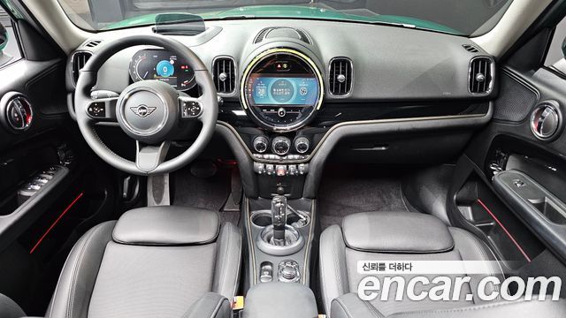 MINI Countryman — interior