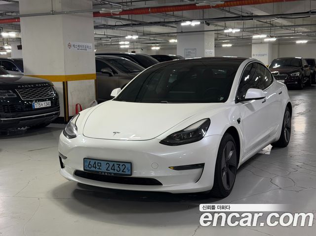 Tesla Model 3 — exterior