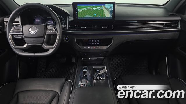 KG Mobility Rexton — interior