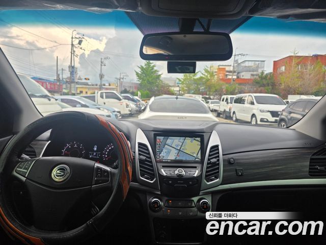 KG Mobility Korando — interior